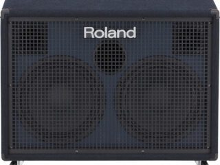 Roland KC-990 Stereo Mixing Keyboard Amplifier