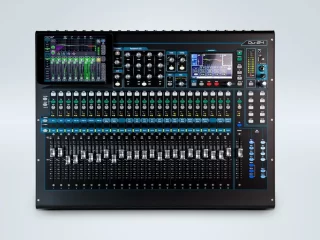 Allen & Heath QU-24 30 IN / 24 OUT Digital Mixer