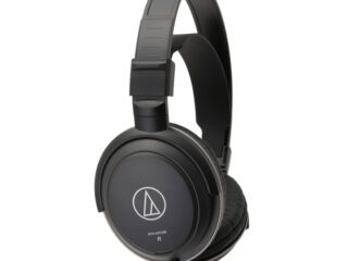 Audio-Technica ATH-AVC200 closed-back headphones