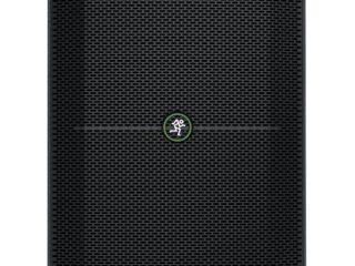 Thump215XT 15 inch 1400W powered loudspeaker front view