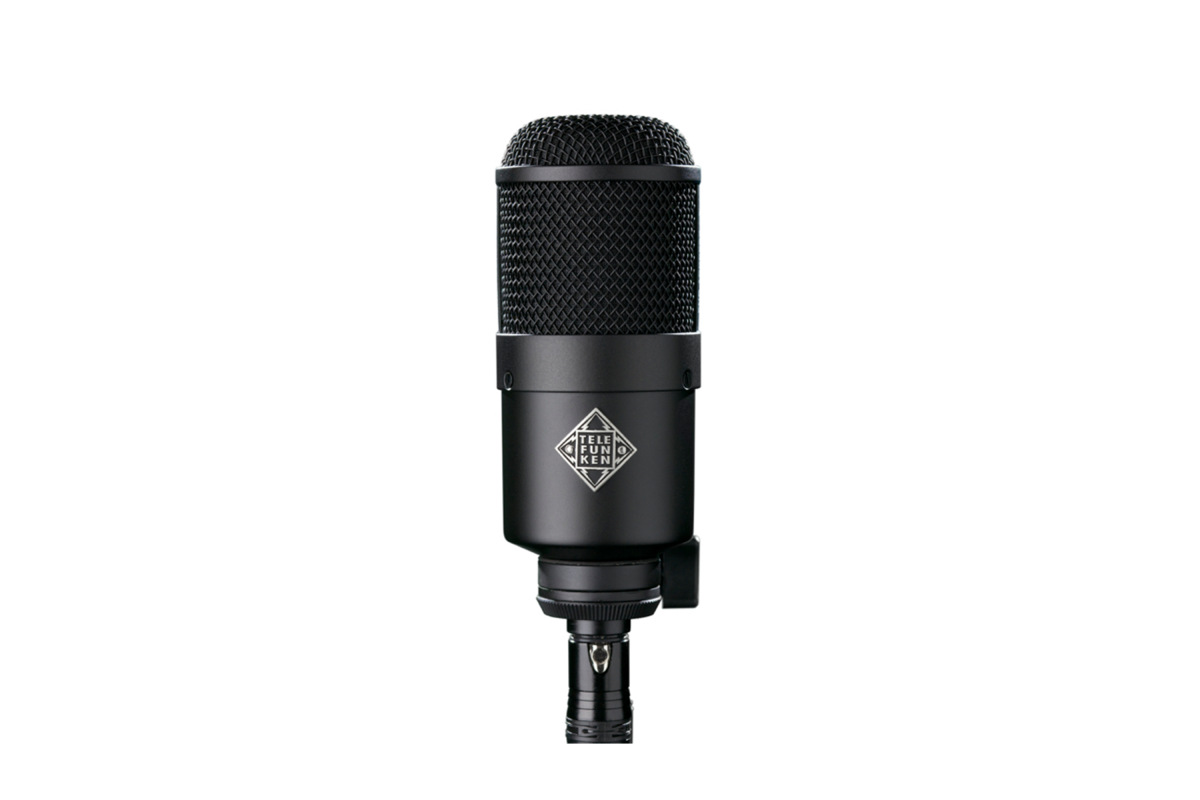 Telefunken M 82