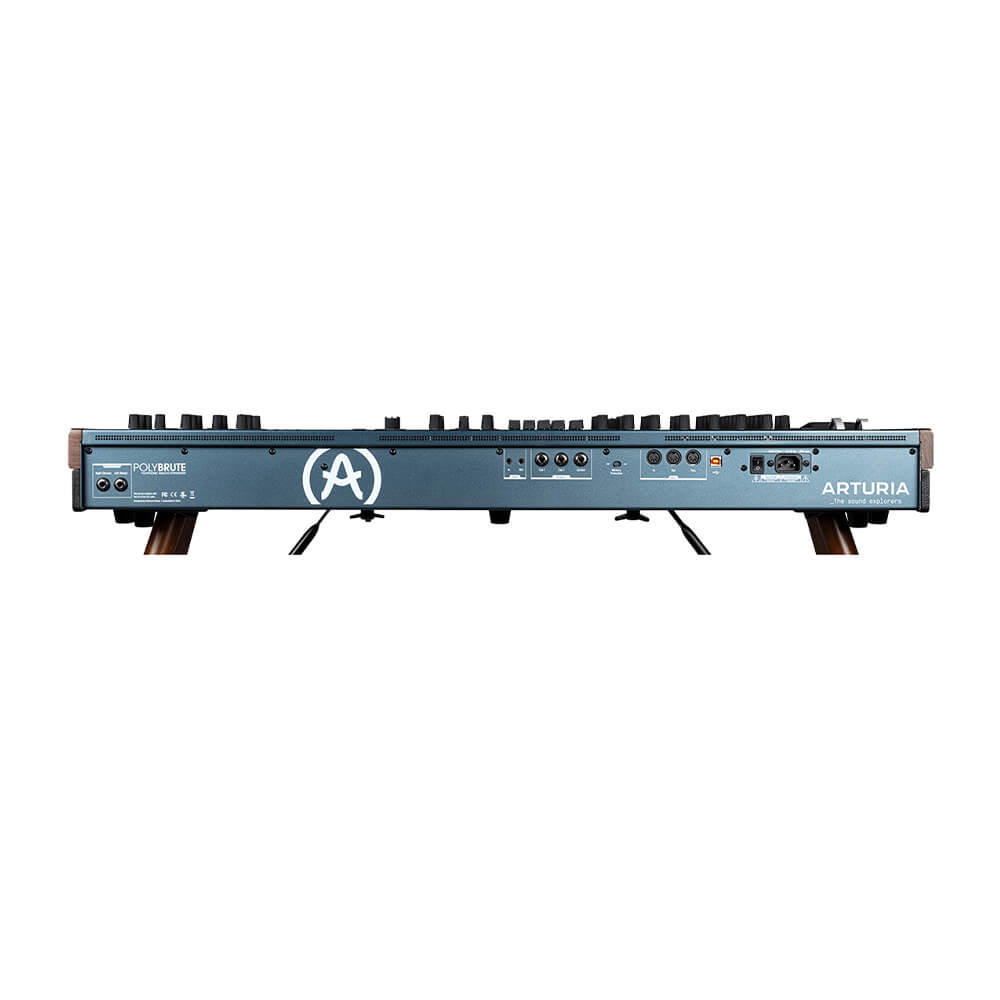 Arturia-PolyBrute-6-Voice-Polyphonic-Morphing-Analog-Synthesizer (1)