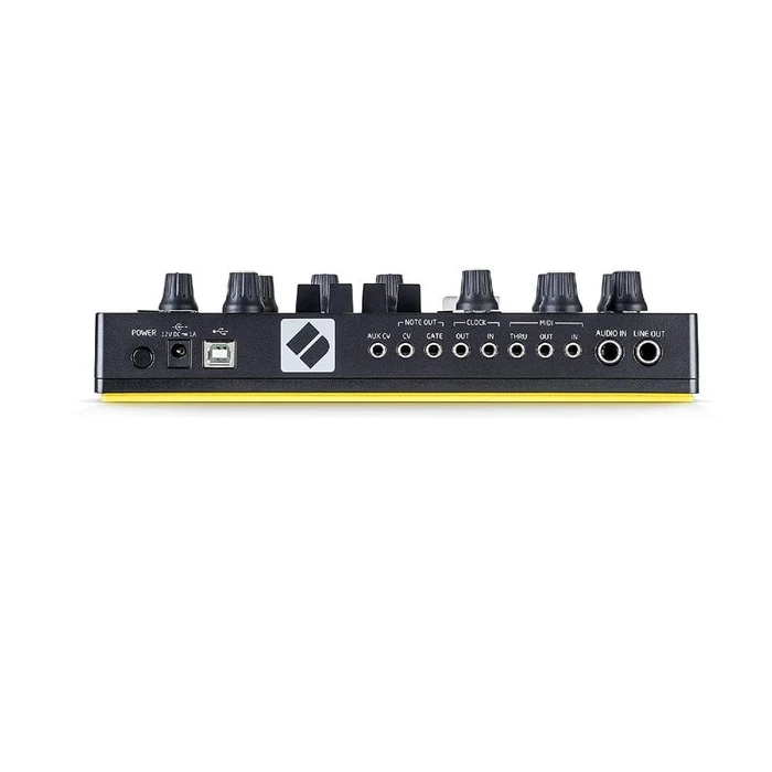 Novation Circuit Mono Station analogue synthesizer and sequencer